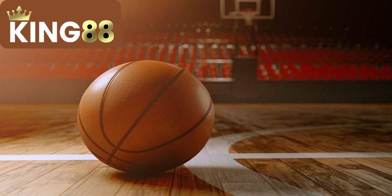 Bóng rổ cũng là một trong những môn thể thao thu hút đông đảo bet thủ tại King88